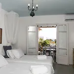 Naiada Villa Kalafatis
